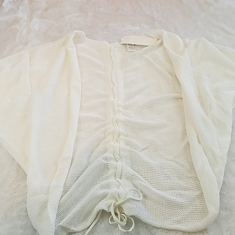 NWT! Ivory White Boho shrug cardigan w/ruched back - Picture 4 of 6